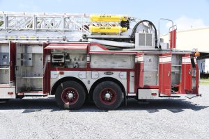 2000 E-One 95′ Aerial Platform Quint