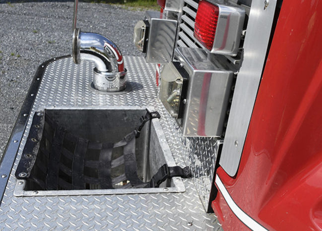 sold sold sold 2003 Freightliner E-One 1500/750 Pumper full