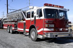 1993 Sutphen 100′ Tower Ladder Quint