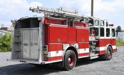 SOLD SOLD SOLD 1997 E-One 1500 / 1000 Custom Pumper full