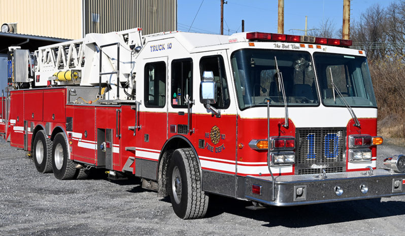 SOLD SOLD SOLD 1997 LTI 93′ Mid-Mount Aerial Platform full