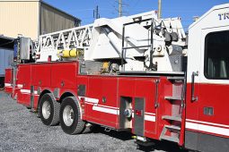 SOLD SOLD SOLD 1997 LTI 93′ Mid-Mount Aerial Platform full