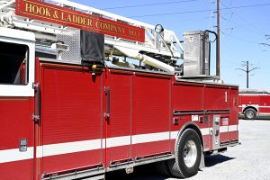 2007 Seagrave 100′ Aerial Ladder