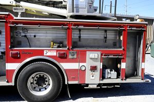 2007 Seagrave 100′ Aerial Ladder