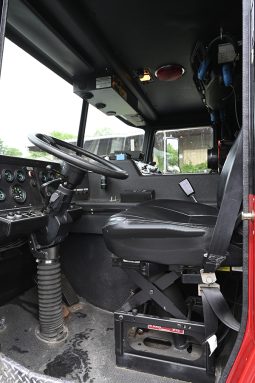 SOLD SOLD SOLD 2003 SEAGRAVE HEAVY DUTY NON WALK-IN EQUIPPED RESCUE full