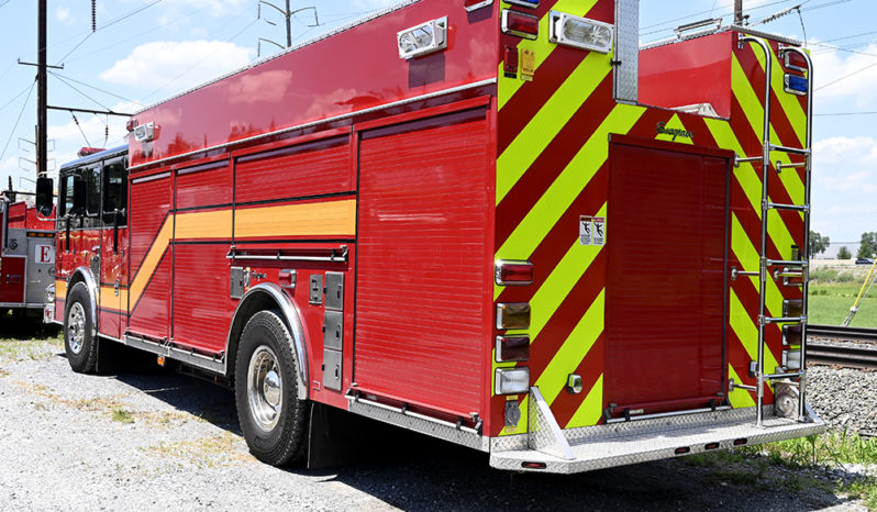 SOLD SOLD SOLD 2003 SEAGRAVE HEAVY DUTY NON WALK-IN EQUIPPED RESCUE full