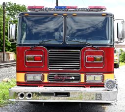 SOLD SOLD SOLD 2003 SEAGRAVE HEAVY DUTY NON WALK-IN EQUIPPED RESCUE full