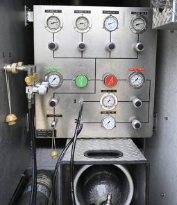 SOLD SOLD SOLD 2000 KME HEAVY DUTY NON WALK-IN RESCUE full