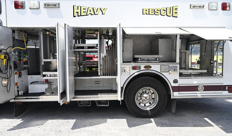 SOLD SOLD SOLD 2000 KME HEAVY DUTY NON WALK-IN RESCUE full