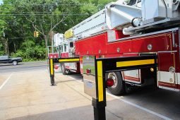 SOLD SOLD SOLD 1999 Pierce 100′ Aerial Platform Quint full