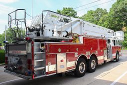 SOLD SOLD SOLD 1999 Pierce 100′ Aerial Platform Quint full
