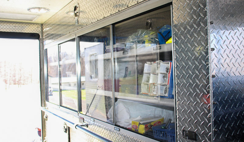 sold sold sold 2002 FREIGHTLINER HEAVY DUTY 4X4 WALK-IN RESCUE full