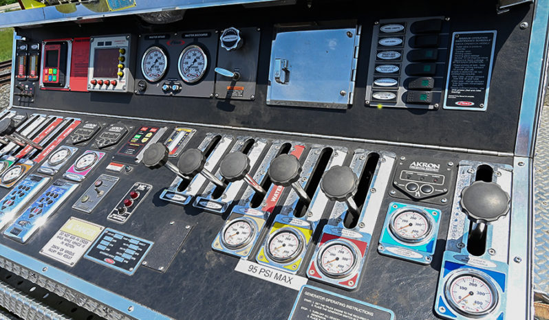 sold sold sold sold 2003 Pierce 2000/750 Pumper full