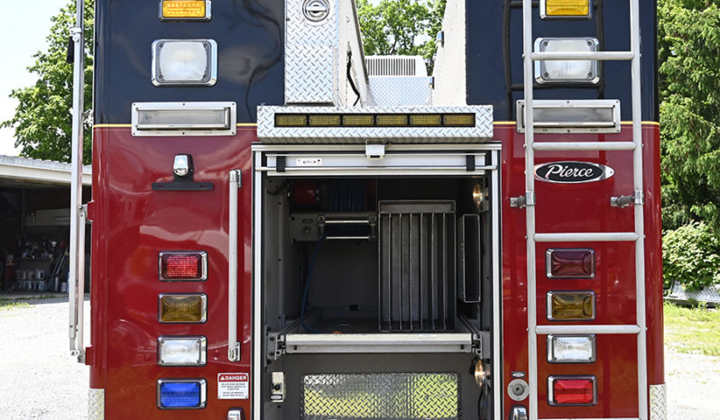 SOLD SOLD 2005 PIERCE HEAVY DUTY RESCUE full