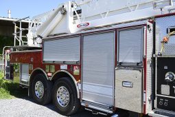 SOLD SOLD SOLD 1999 Pierce 100′ Refurbished Aerial Platform Quint full