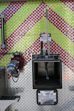 SOLD SOLD SOLD 2000 Freightliner 1500/1500 Tanker Pumper full