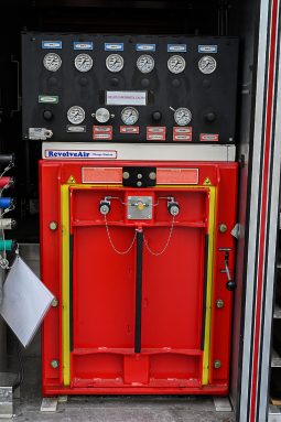 SOLD SOLD SOLD 2000 International/Pierce Air light Unit full