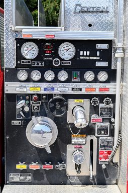 sold sold sold 2002 Ford 4X4 Mini Pumper 750 GPM/300 Tank full