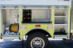 sold sold sold 2004 Ford 1000/400 4X4 Attack Pumper full