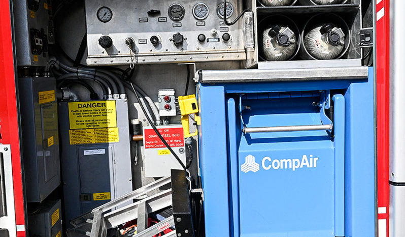 sold sold sold 2003 E-One Saulsbury Heavy Rescue full