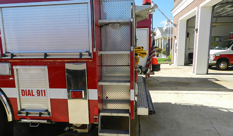 SOLD SOLD SOLD 2000 Spartan/LTI 75′ Aerial Quint 1750/500 full