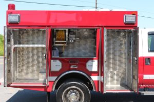 2016 Ford/4 Guys 4X4 Mini Pumper 750 GPM/290 Tank