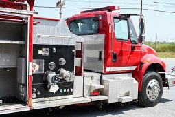 SOLD SOLD SOLD 2005 International/Pierce 1500/750 Top Mount Rural Pumper full