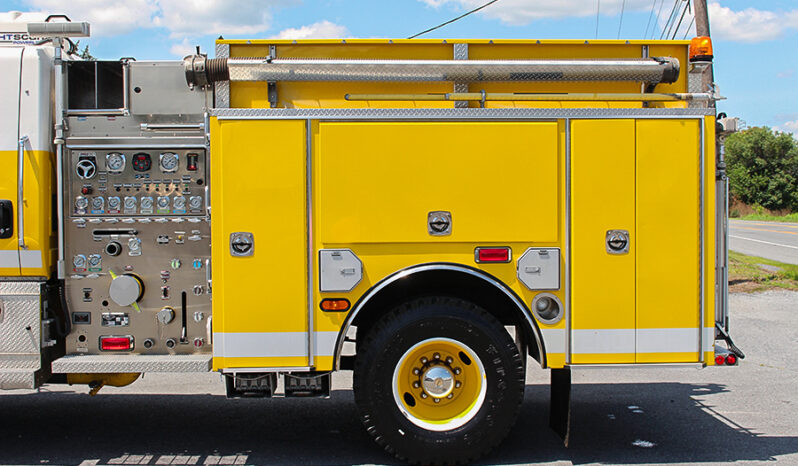 SOLD SOLD SOLD 2006 International 4X4 Pumper 1000/600 with pump and roll full