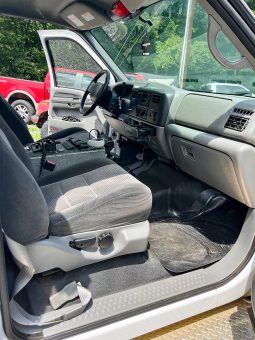 sold sold sold 2002 Ford 4X4 Light Rescue / Utility Truck full
