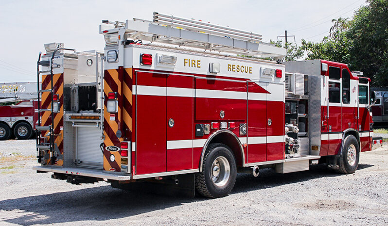 SOLD SOLD SOLD 2006 Pierce 2000/750 Rescue Pumper full