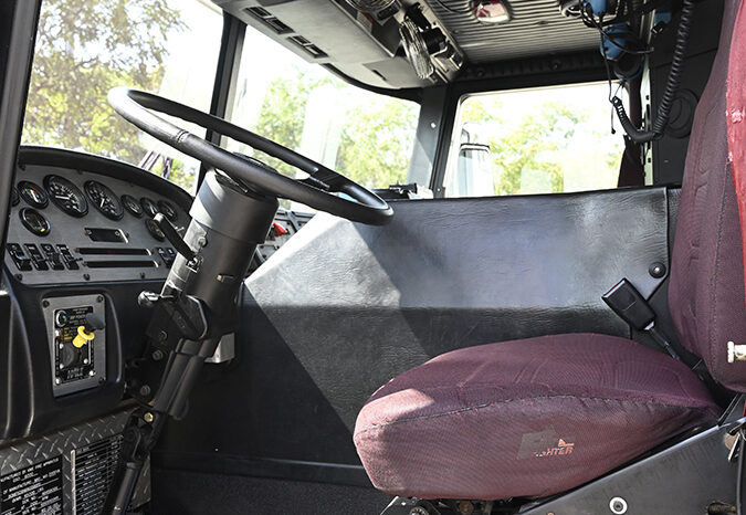 SOLD SOLD SOLD 2006 KME 2000/1000 Rural Pumper full