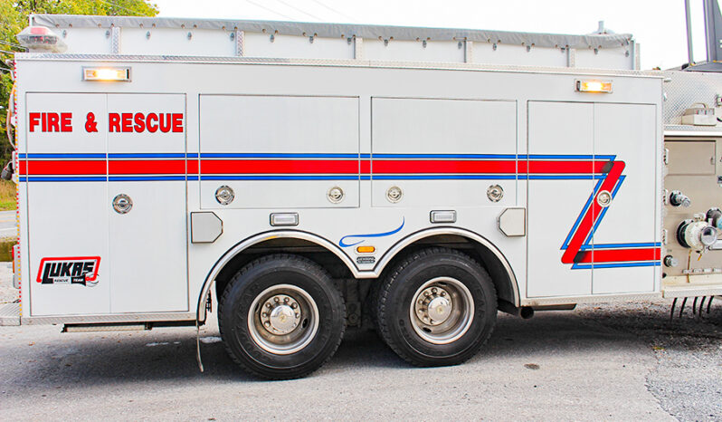 sold sold sold 2002 Spartan 2000/2000 Pumper Tanker with equipment full