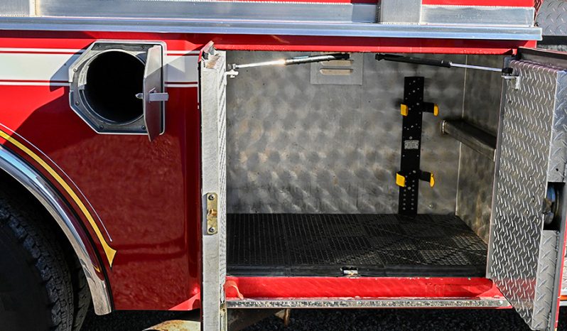 SOLD SOLD 1995 International 1500/2500  Pumper-Tanker w/Stainless steel body full