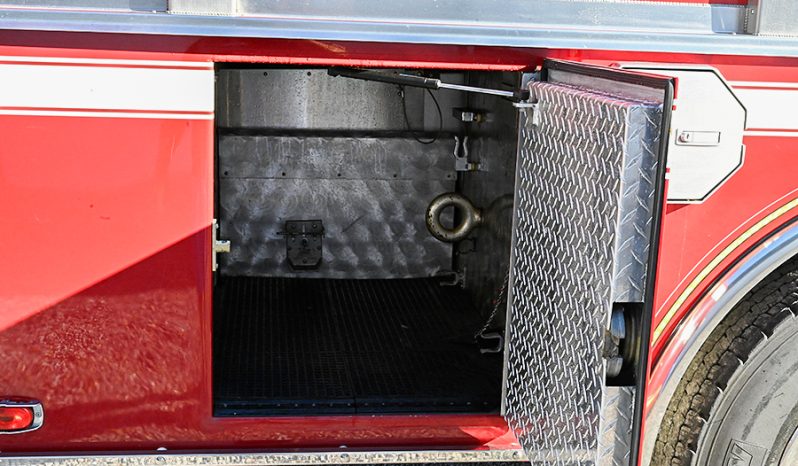 SOLD SOLD 1995 International 1500/2500  Pumper-Tanker w/Stainless steel body full