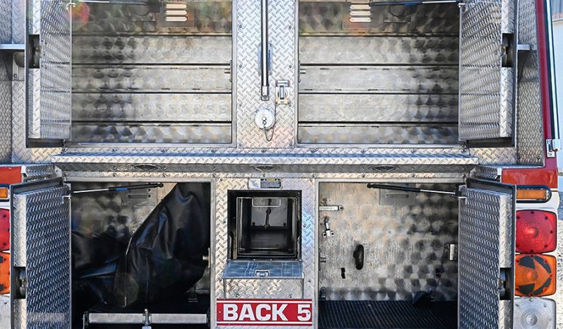 SOLD SOLD 1995 International 1500/2500  Pumper-Tanker w/Stainless steel body full