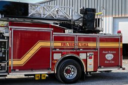 SOLD SOLD SOLD 2009 Pierce 75′ ALUMINUM LADDER Quint 1500/400 full