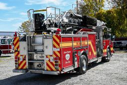 SOLD SOLD SOLD 2009 Pierce 75′ ALUMINUM LADDER Quint 1500/400 full