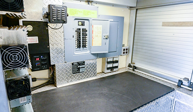 sold sold sold 2001 E-One Heavy Rescue Command Unit full