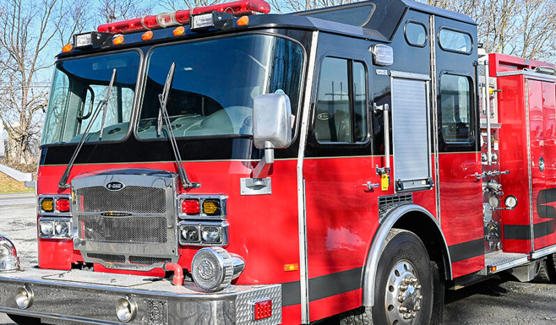 SOLD SOLD 2005 E-One 1500/1000 Rural Pumper full