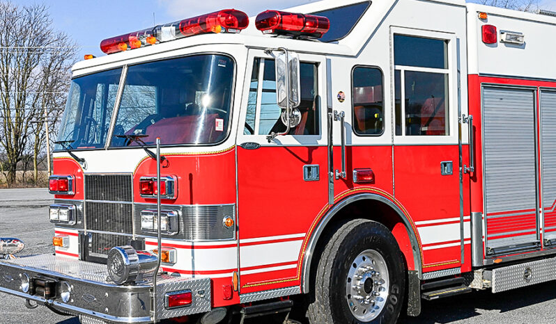 SOLD SOLD SOLD1998 Pierce Non Walk-In Heavy Rescue full