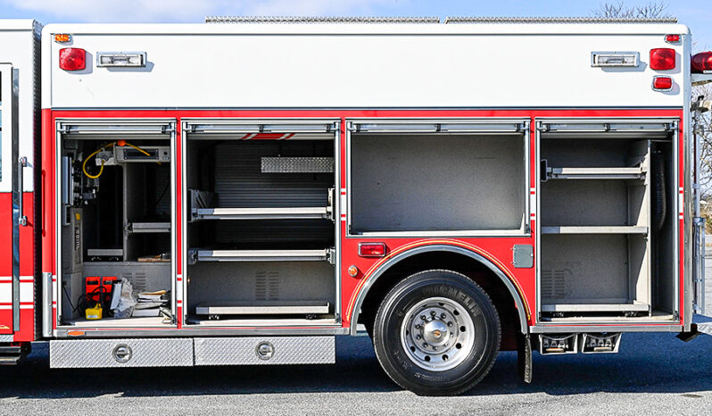 SOLD SOLD SOLD1998 Pierce Non Walk-In Heavy Rescue full