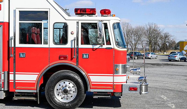 SOLD SOLD SOLD1998 Pierce Non Walk-In Heavy Rescue full