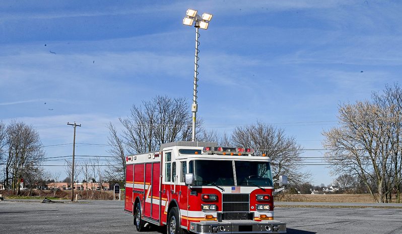 SOLD SOLD SOLD 2001 Pierce Non Walk-In Heavy Rescue full