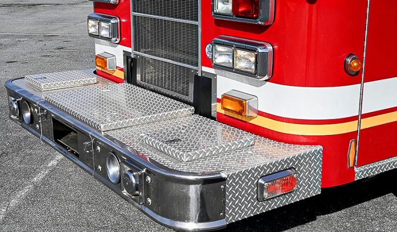 SOLD SOLD SOLD 2001 Pierce Non Walk-In Heavy Rescue full