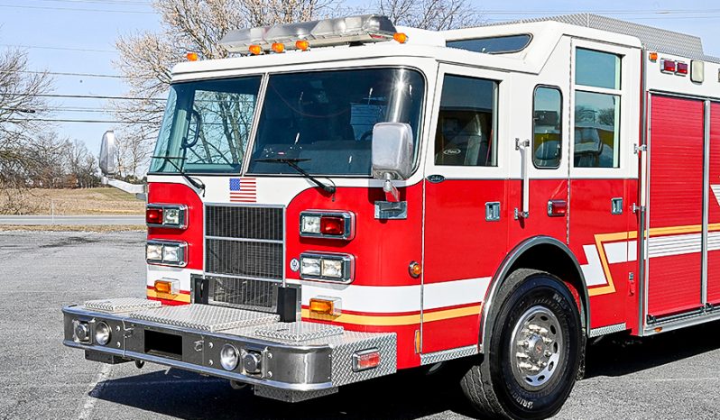 SOLD SOLD SOLD 2001 Pierce Non Walk-In Heavy Rescue full