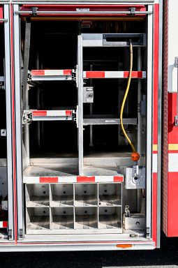 SOLD SOLD SOLD 2001 Pierce Non Walk-In Heavy Rescue full