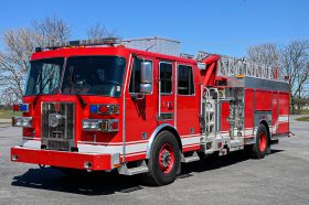 SOLD SOLD SOLD 2008 Sutphen 75′ Midmount Aerial Quint  1750/500