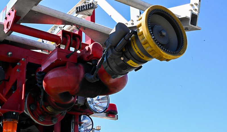 SOLD SOLD SOLD 2008 Sutphen 75′ Midmount Aerial Quint  1750/500 full