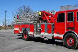 SOLD SOLD SOLD 2008 Sutphen 75′ Midmount Aerial Quint  1750/500 full