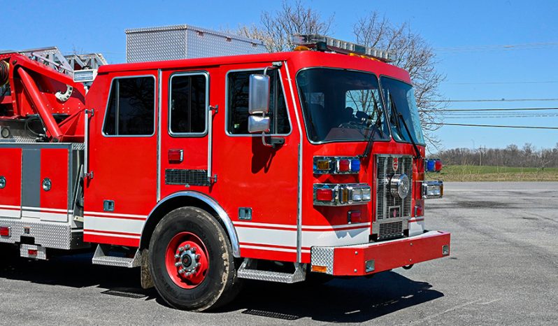 SOLD SOLD SOLD 2008 Sutphen 75′ Midmount Aerial Quint  1750/500 full